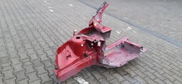 Volvo XC40 oikea etupelti OEM 1206089414 image 5
