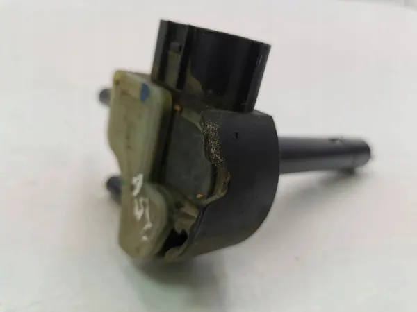 Filtro de combustible Nissan Qashqai 2014 OEM AMD158018 image 4