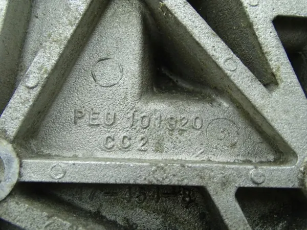 PEU101920 Water Pump Tensioner Bracket for Rover 200 image 4