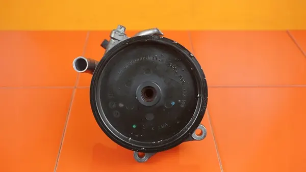 Pompa servosterzo 271820 per Mercedes W204 1.8 CGI image 5