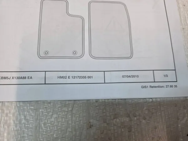 Gummimattor fram OEM 2727746 - Begagnad image 7