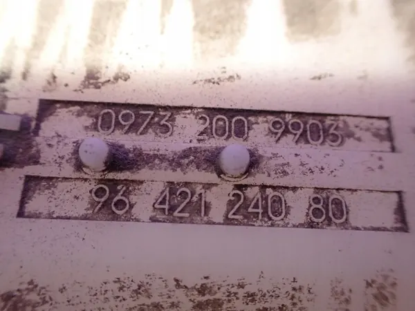 PEUGEOT 206 98-03 Brandstofpomp 9642124080 4 pin image 4