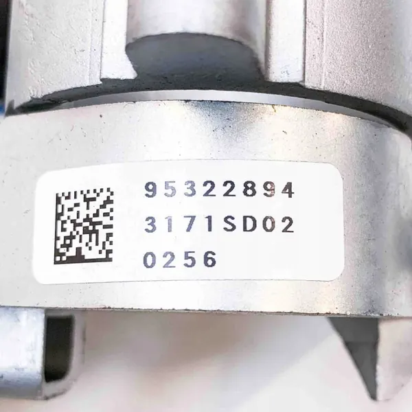 Opel Mokka Moottorin Kiinnike OEM 13500233 - Käytetty image 9