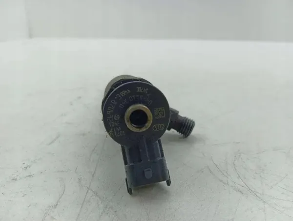 Inyector OEM 0445110340 para Citroën C4 II 1.6L Diésel image 3
