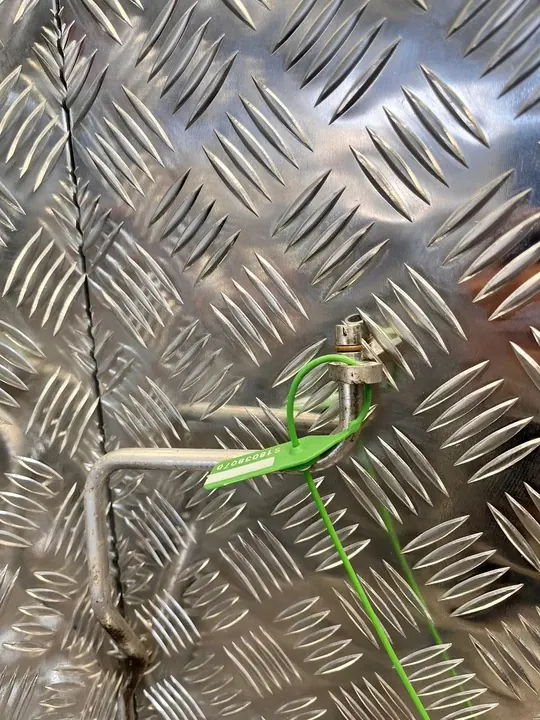 Ilmastointiletkut Renault Trafic III 1.6DCI OEM 924621044R image 2