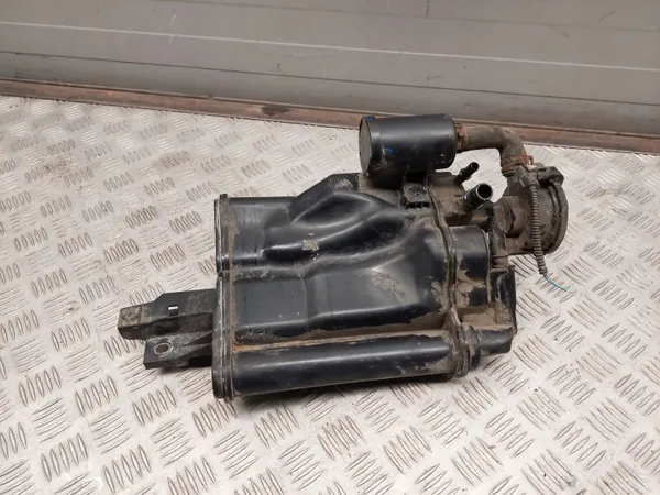 Audi A3 S3 8V OEM 5Q0906253A Käytetty osa image 5
