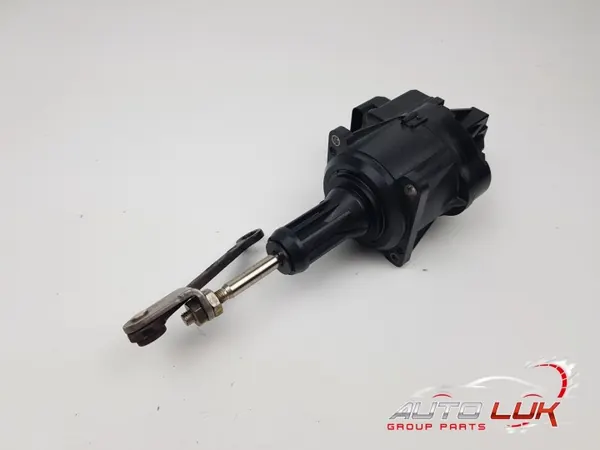 Turboaktoori OEM 49477-19865 BMW M3/M4/M2:lle image 2