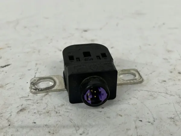 Collier pyrotechnique Maserati Quattroporte OEM 12345 image 2