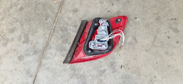 Linker achterlicht Mercedes C-Klasse W204 image 2