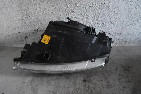 FORD MONDEO MK3 Oikea Ajovalaisin EU 1S71-13005-AJ image 4