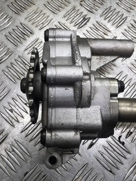 VW Oliepomp OEM 03G115105 voor Touran 1.97L Diesel image 3