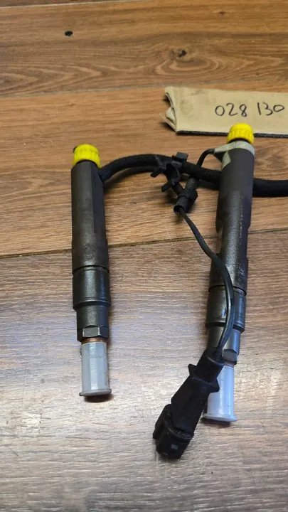 Ensemble d'injecteurs Volkswagen Golf 4 028130202P 028130202Q image 2