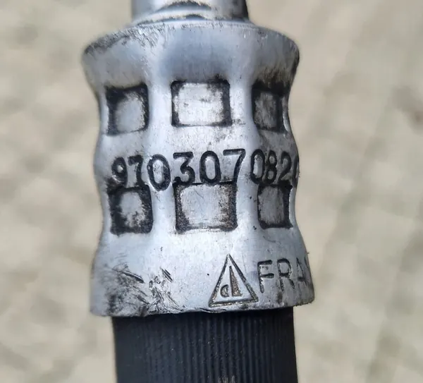 Tuyau de refroidissement d'huile Porsche Panamera 970 image 4