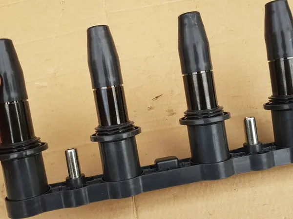 Zündspule Opel 1.6 / 1.8 Z16XEP Z16XER Z18XER - Hella image 8