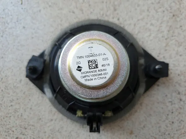 TESLA Model S bakre dörrhögtalare höger vänster OEM 1004833-01-A image 2