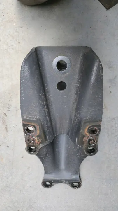 Suporte dianteiro OEM 9673200075 para Atego image 3