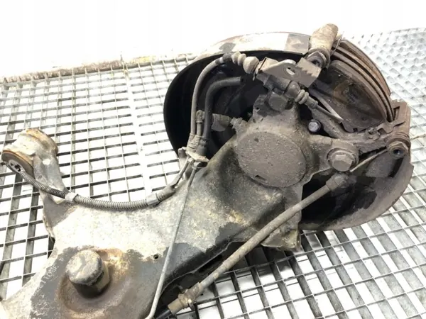 OEM 7E0501414A Höger baknavbärare VW Transporter image 4