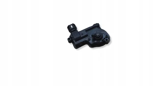OEM VIJ68810 etukonepeltilukko Nissan Leaf II:lle image 5