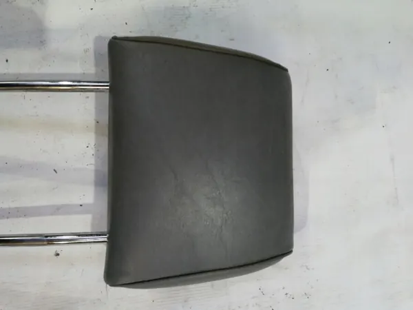 Graue Kopfstütze Mercedes W201 190E OEM 567 image 5