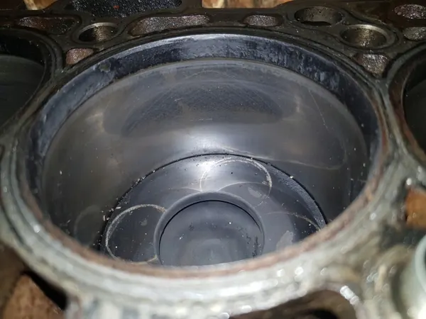 Bloque motor inferior OEM mercedes413 2.0TDI 170CV image 4