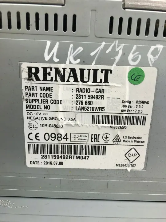 Ecrã de navegação Renault Clio IV OEM 23649240 image 4