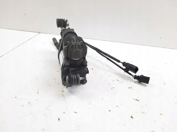 Compressore Porsche OE 7P0616006H image 7