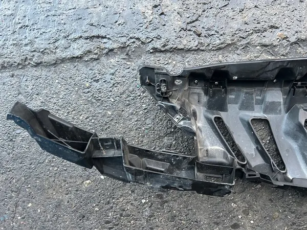 Viga Superior Frontal Peugeot 308 image 6