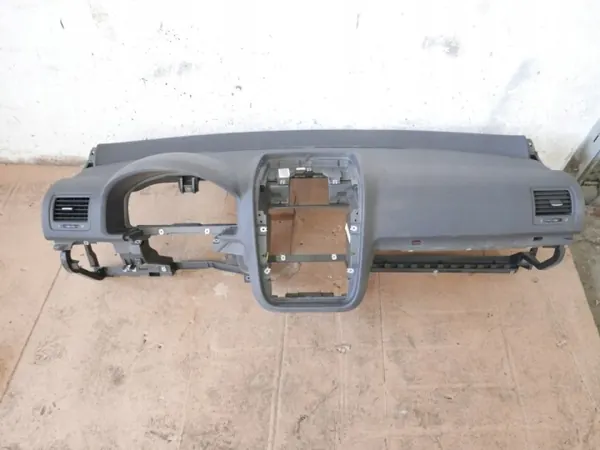 OEM deska + airbag pasażera golf v Dashboard-set image 2
