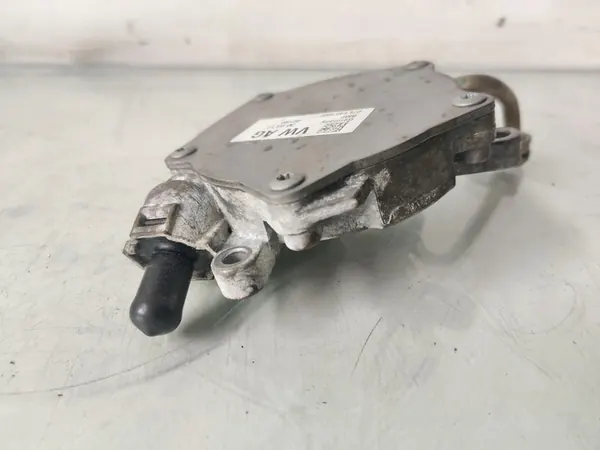 Imupumppu 07L145100F Bentley Continental GT 2012-2018 image 4