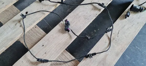 S4 B9 A4 PDC Asennusjohto Etu 8W0971095B image 2