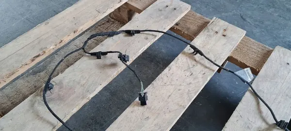 S4 B9 A4 PDC Asennusjohto Etu 8W0971095B image 4