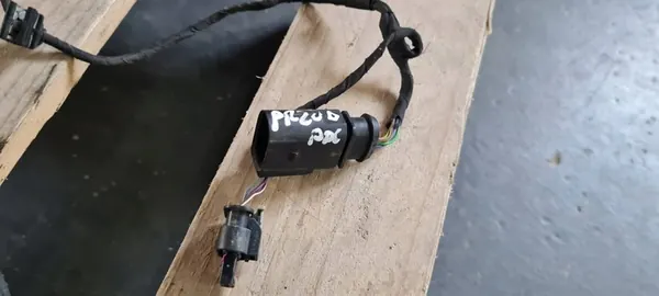 S4 B9 A4 PDC Asennusjohto Etu 8W0971095B image 6