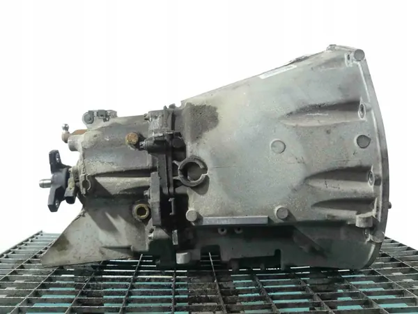 Manuaalivaihteisto Mercedes W203 2.0 B 129HV OEM 716633 image 5