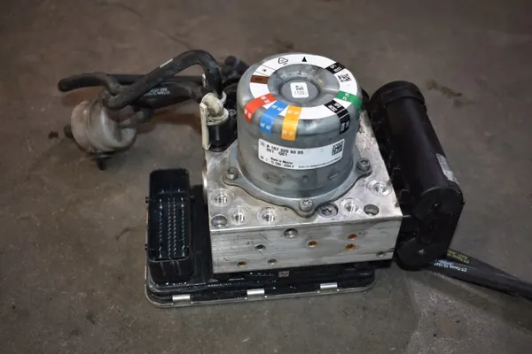 Luftfeder-Kompressor OEM A1673209405 Mercedes image 4