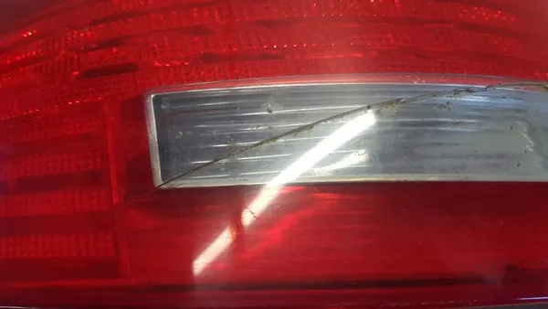 Luz trasera izquierda Audi A6 C6 Sedan LED image 8