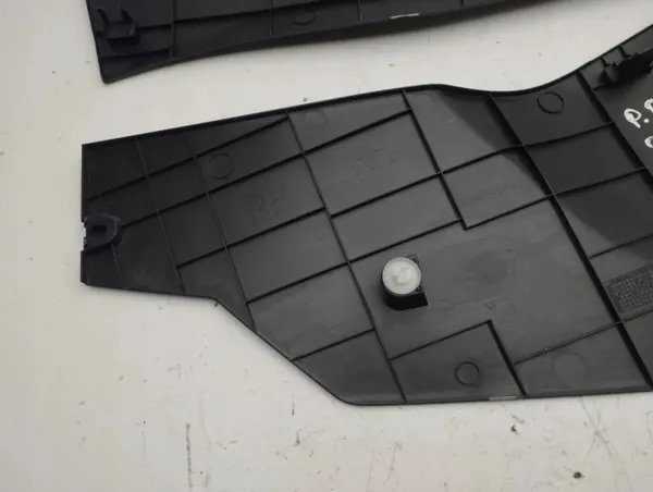 Keskikonsolin paneeli Nissan Juke II OEM 689206PA0A image 6
