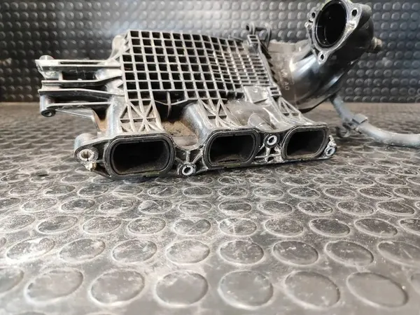 Collecteur d'admission SKODA 1.0L Essence 2023 05C129709L image 6