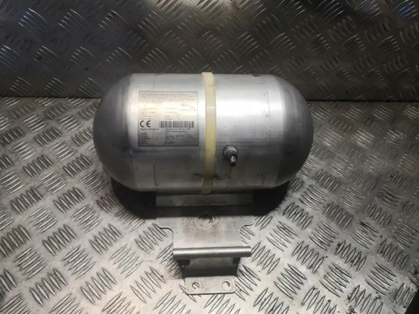 Jaguar XJ X350 Luchtvering tank OEM 2W935B696AG image 2