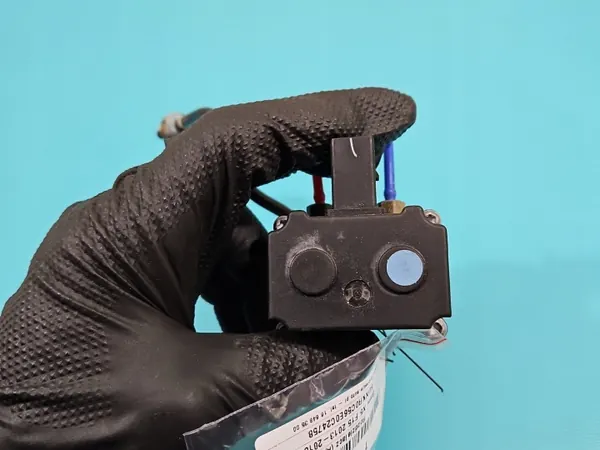 Federbeinverteiler OEM 4722555620 für BMW X5 F15 image 6