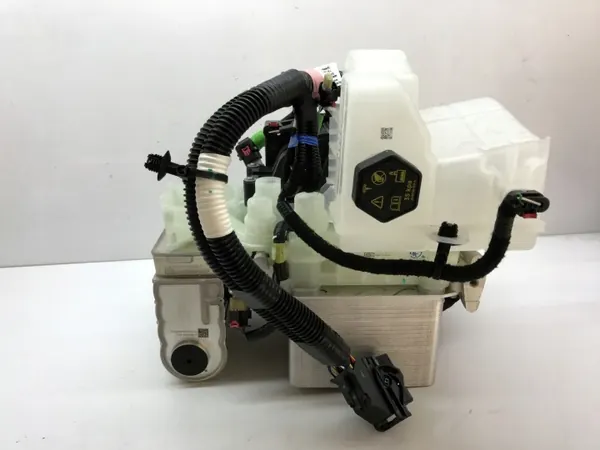 Tesla Wasserpumpe OEM 1613703-00-B für Model S/Y image 3