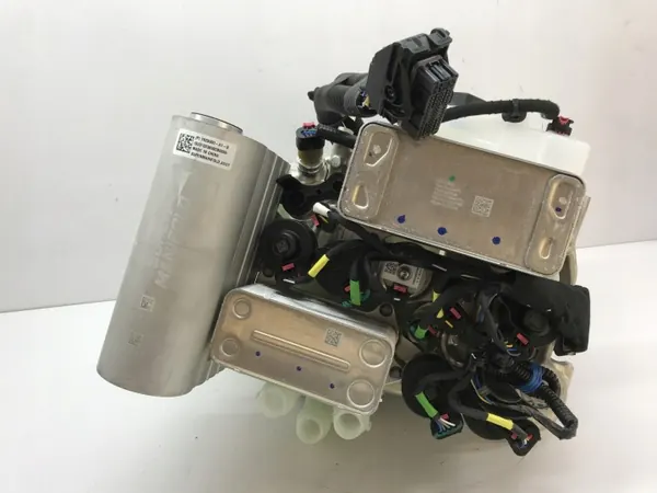 Tesla Wasserpumpe OEM 1613703-00-B für Model S/Y image 6