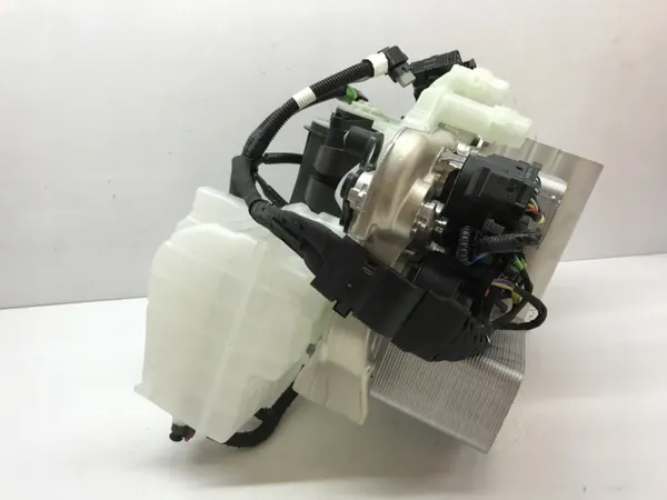 Tesla Wasserpumpe OEM 1613703-00-B für Model S/Y image 9