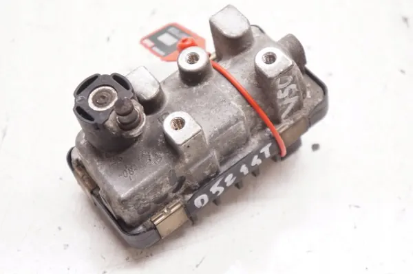 Volvo Turbolader Actuator OEM 6NW009543 G27 image 3