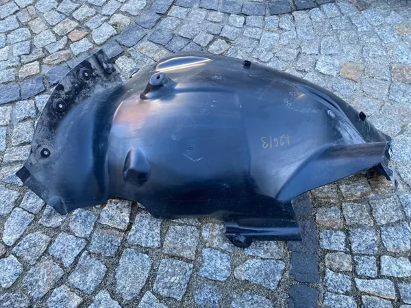 Mercedes B-klass 247 höger framskärm OEM 2476906500 image 6