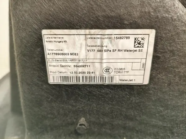 Mercedes-Benz A-Class V177 bagageutrymmesfoder OEM A1776905003 image 4