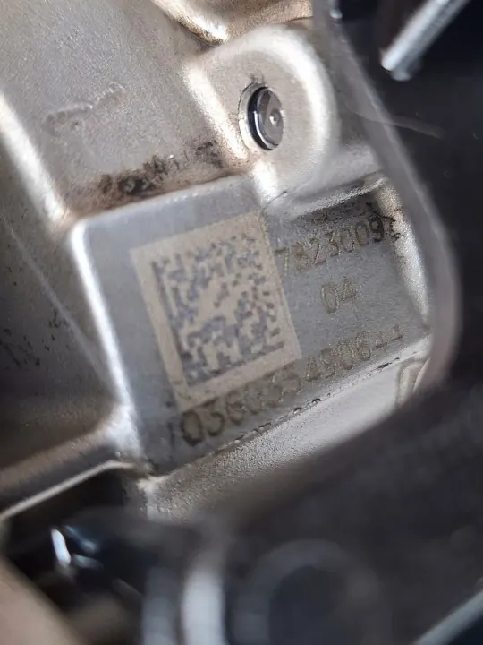 Pompe à huile BMW OEM 7823009 pour moteur N57 3.0D image 5