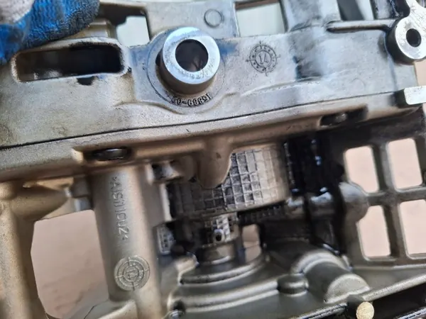 Pompe à huile BMW OEM 7823009 pour moteur N57 3.0D image 7