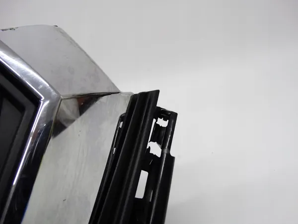 Skoda Scala Front Grill 2019+ OEM 657853653A image 10