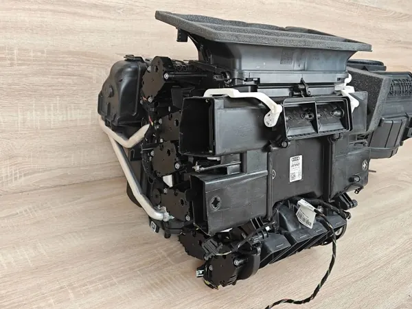 Heizgebläse OEM 4G1820005L Audi A6 C7 - Gebraucht image 3