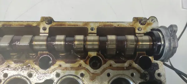 Culasse Moteur Volvo OEM 1001770 pour S40/V40 image 7